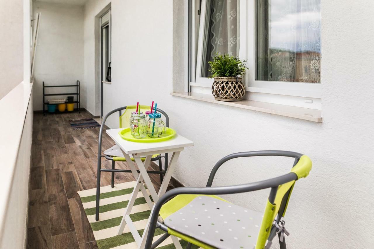 Apartment Martha Split Exteriör bild